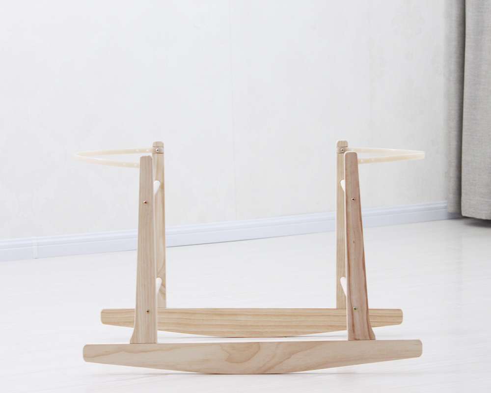 At What Age Should a Baby Stop Sleeping in a Moses Basket?