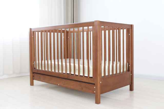 Luxury Wooden Crib with Easy Assembly: Safe, Sturdy, And Stylish Addition To Any Nursery Decor