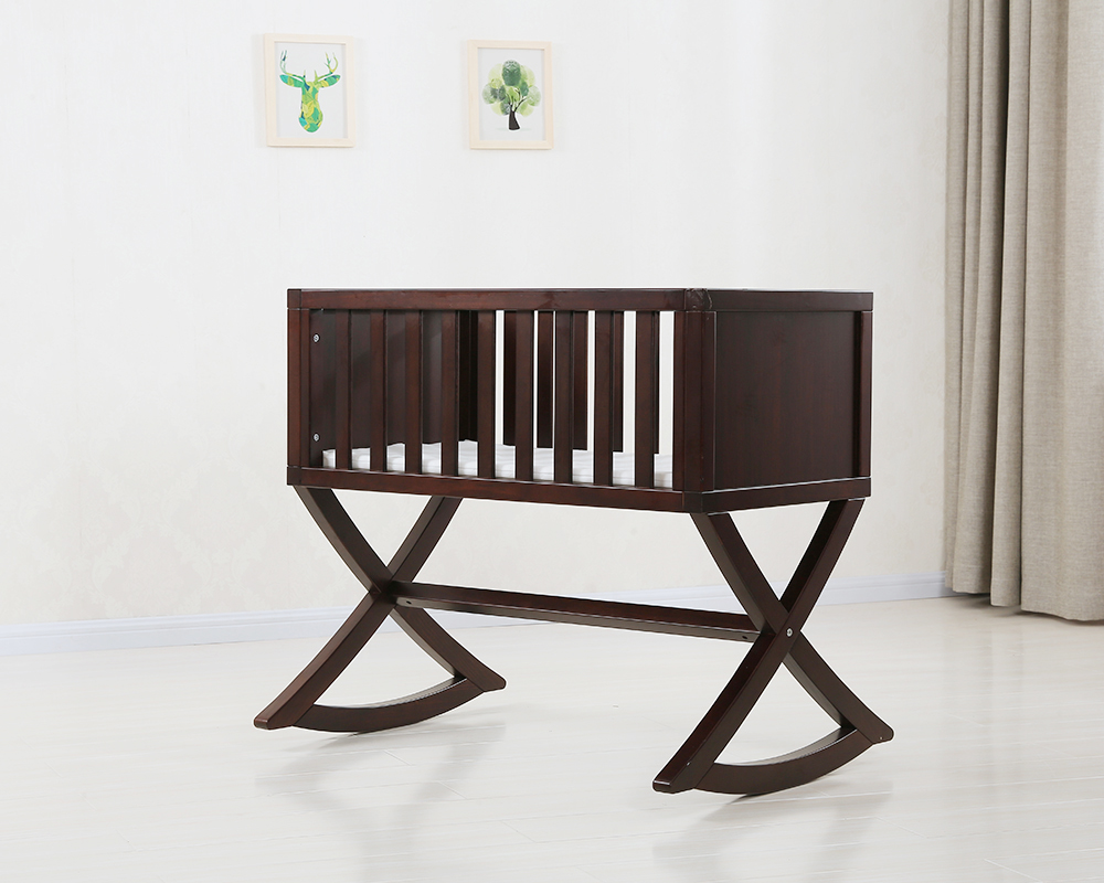 Are Portable Bassinets Worth It for New Parents?