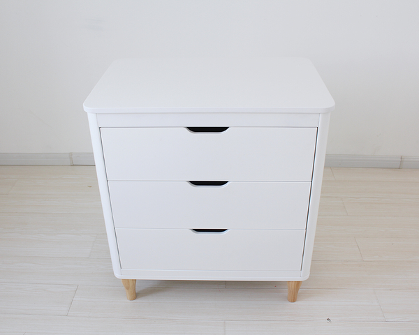 The Newzealan Wood Dresser