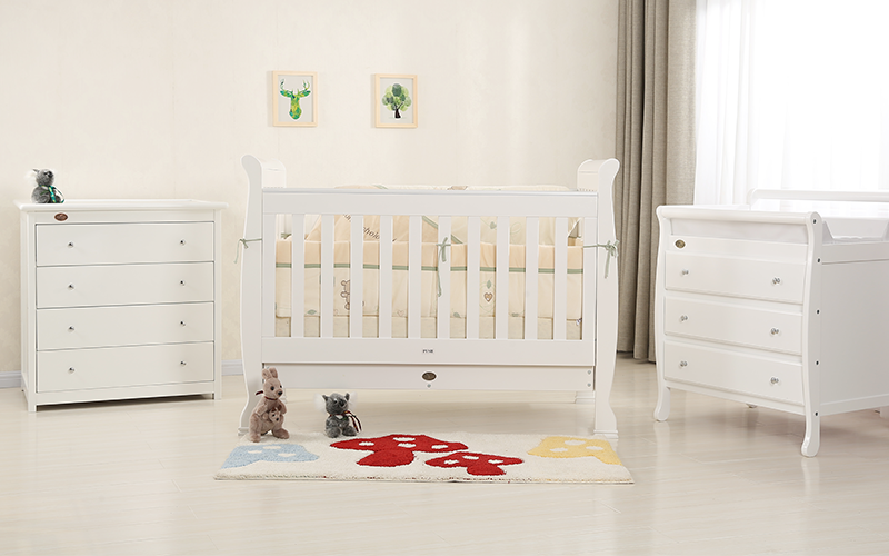 How To Choose The Right Cot for Your Baby