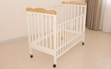 Are Baby Cribs With Wheels Good For Small Nurseries?