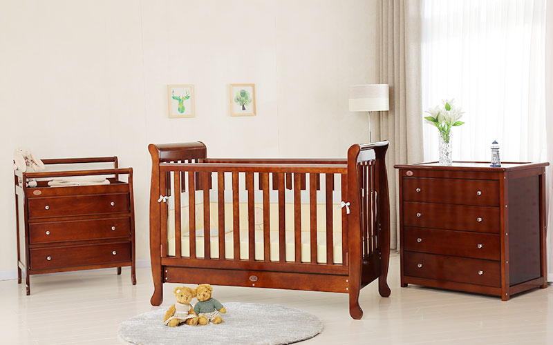 Custom Wooden Baby Crib Designs for Brands
