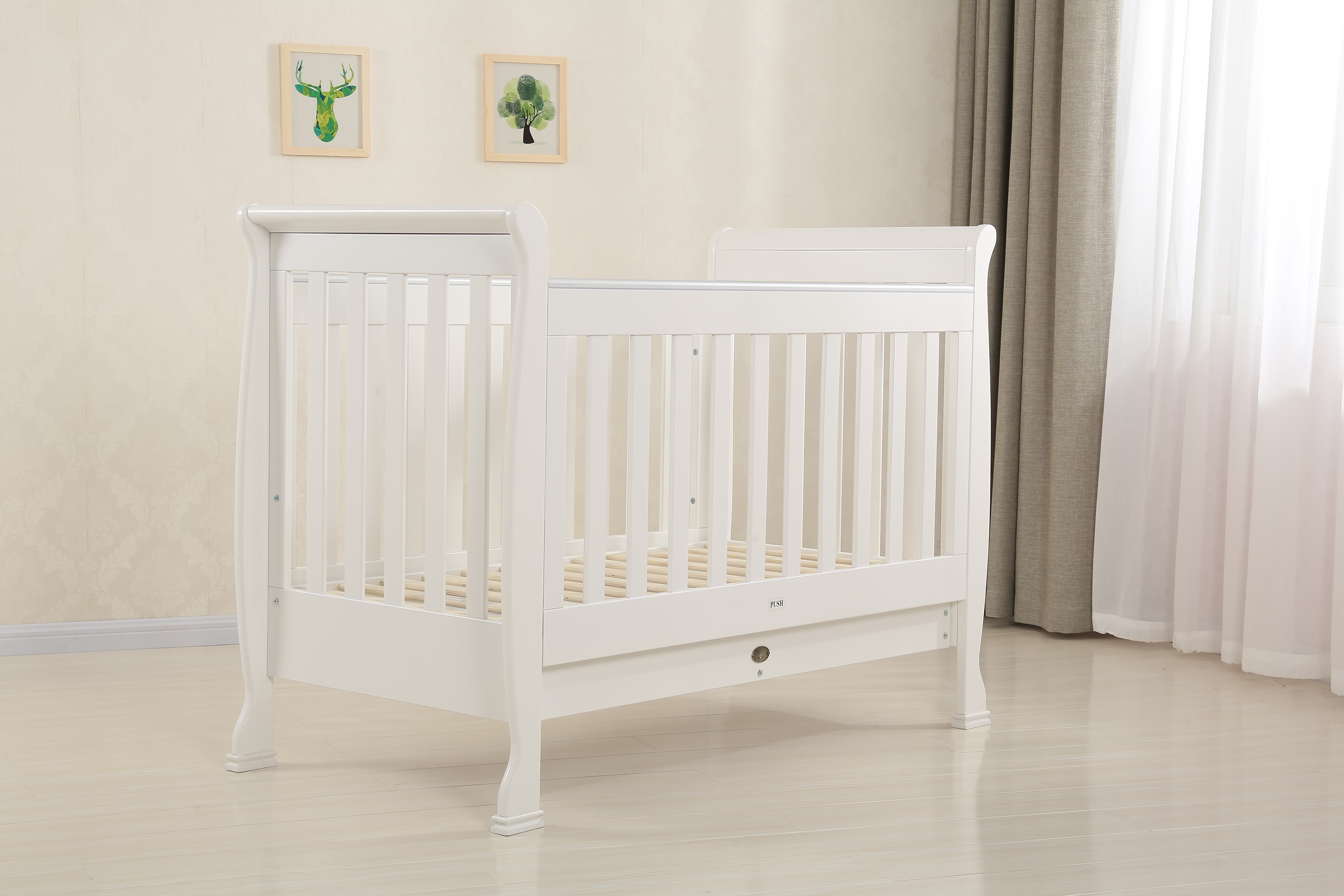 When Should a Baby Move From a Bassinet to a Cot?